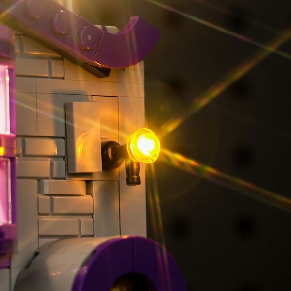 Light Kit for Ollivanders & Madam Malkin's Robes 76439