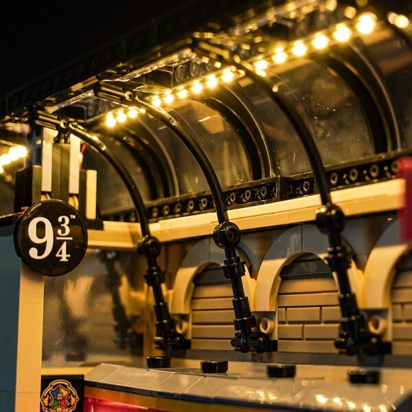 Lego Harry Potter Book Nook: Hogwarts Express 76450 için Aydınlatma Kiti