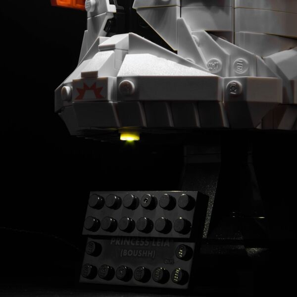 Lego Star Wars Clone Commander Cody Helmet 75350 için Aydınlatma Kiti