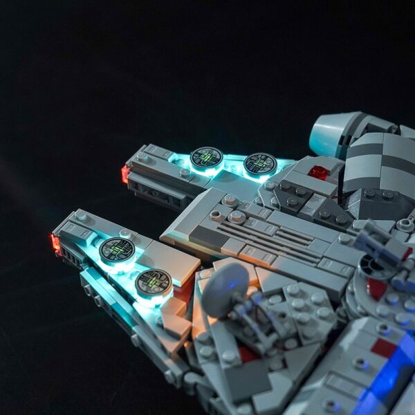 Lego Star Wars Millennium Falcon 75375 için Aydınlatma Kiti