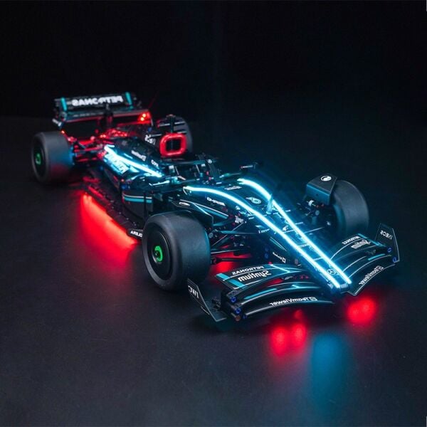 Lego Technic Mercedes-AMG F1 W14 E Performance 42171 için Aydınlatma Kiti