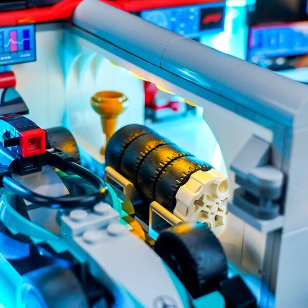 Lego City F1 Garage & Mercedes-AMG & Alpine Cars 60444 için Aydınlatma Kiti